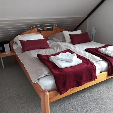 Schoenes Haus 힐헨바흐