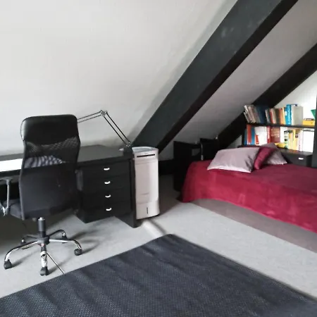 Schoenes Haus 힐헨바흐