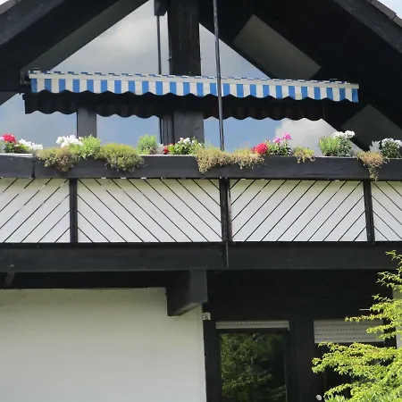 Schoenes Haus * 힐헨바흐